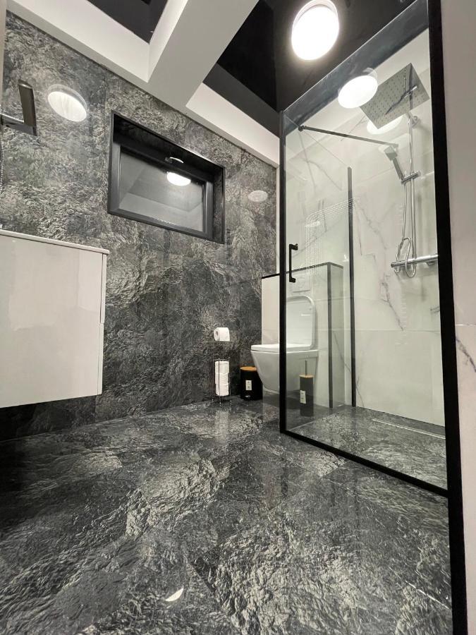 First Line Sea Apartment Navodari Exterior photo